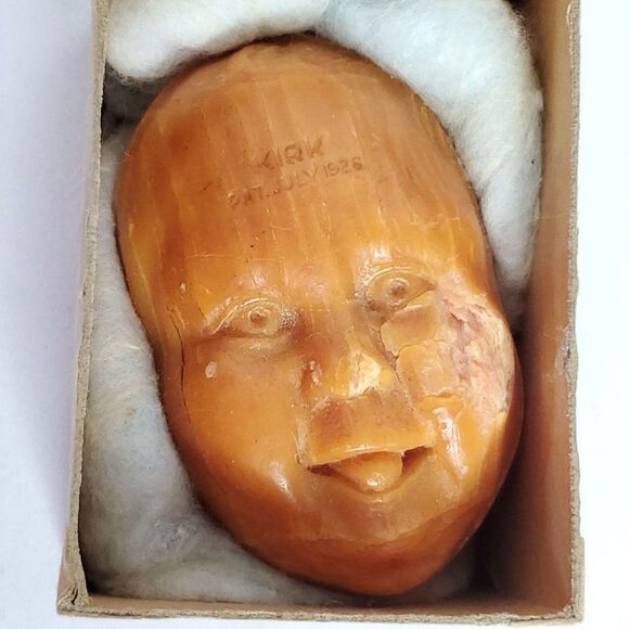 Vtg 1926 Kirk Baby Doll Face Bar Soap Creepy Scary Halloween Smiling Crying 3" - Picture 2 of 6